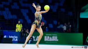 q raffaeli sofia ita sfe06658 copia simone ferraro ph